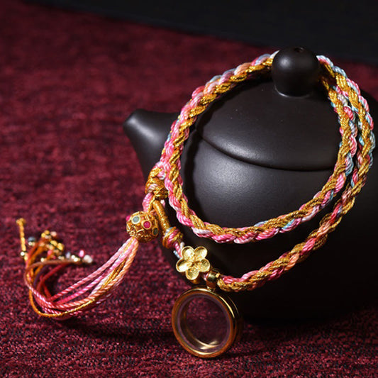 Altes tibetisches buddhistisches Armband mit roter Schnur, handgefertigt, farbenfroh, einfach oder doppelt gewickelt