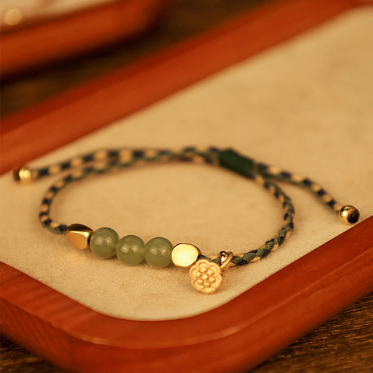 Handgefertigtes geflochtenes Armband aus Hetian-Jade mit Lotus-Anhänger – Glücksbringer