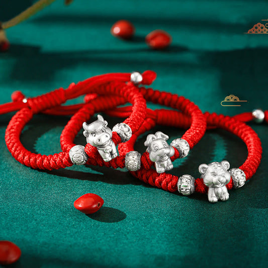 Antikes tibetisch-buddhistisches Armband mit roter Schnur aus 999er Sterlingsilber, handgefertigt für Kinder, Glückssymbol mit rotem Seil und chinesischem Tierkreiszeichen
