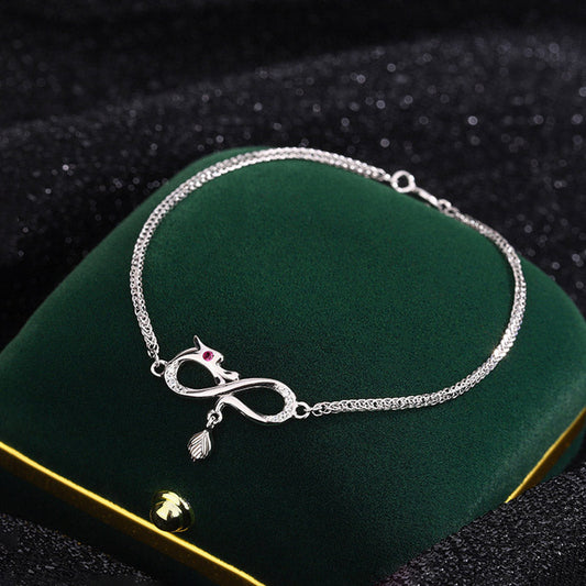 Bracelet porte-bonheur et protecteur en argent sterling 999 avec zircon et nœud sans fin, symbole de la tradition bouddhiste tibétaine ancestrale du fil rouge, année du Dragon