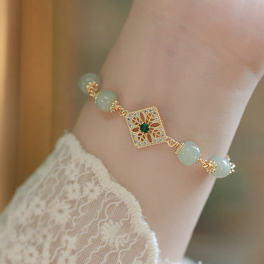 Jade-Armband mit quadratischem Muster aus natürlichen Hetian-Jadeperlen