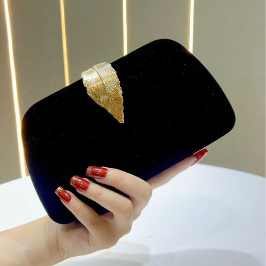 2026 014 New The Vintage Feather-Clasp Velvet Clutch | Premium Evening Bag & Crossbody Chain Purse