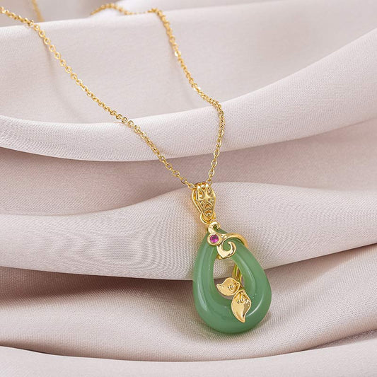 Jade Jade Oval Pattern Blessing Fortune Necklace Pendant