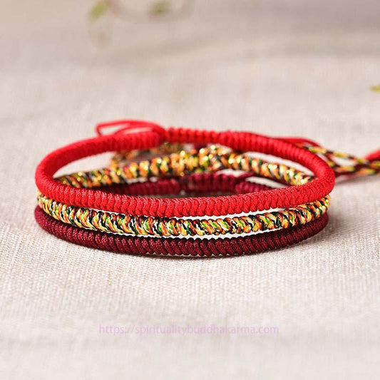 Alte tibetisch-buddhistische Tradition: Rotes Fadenarmband – Tibetisches Glücksarmband mit 3 Kombinationen