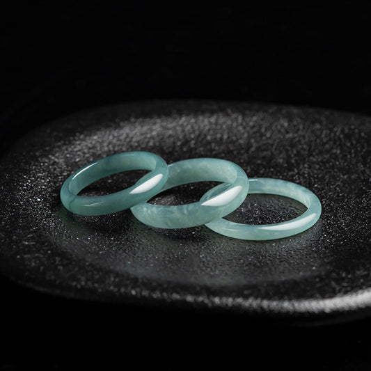 Bague de protection et de prospérité en jade naturel 