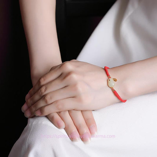 Bracelet porte-bonheur en argent sterling 925 et jade blanc Hetian, année du Lapin, avec cordon rouge et cordon de protection. 