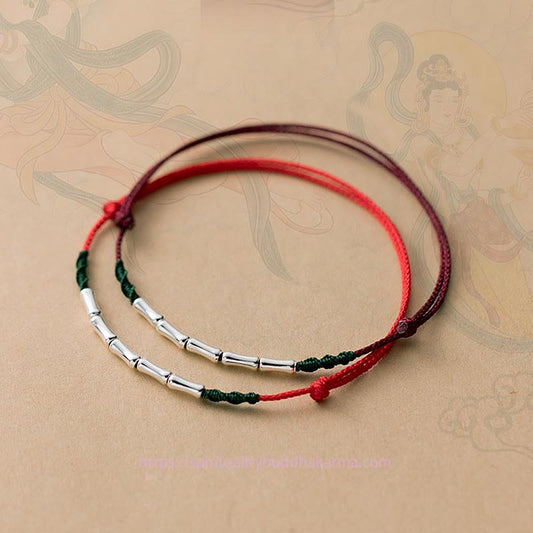 Bracelet porte-bonheur en corde tressée ultra-fine en argent sterling 925, orné d'un nœud tibétain et d'un motif bambou. 