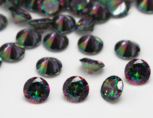 4–8 mm große Ohrstecker mit mystischem Regenbogen-Zirkonia – hypoallergene Verschlüsse aus Edelstahl 316L – für Damen und Herren