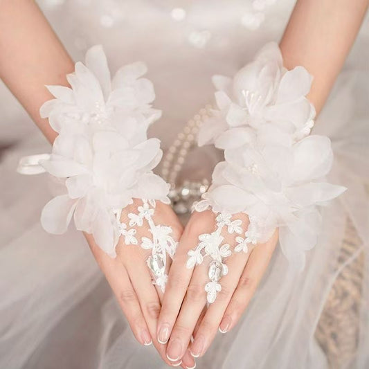 【Fairy Tale Dream】Dramatic 3D Organza Blossom Bridal Gloves — Elegant Mesh Fingerless Wedding Wristlets