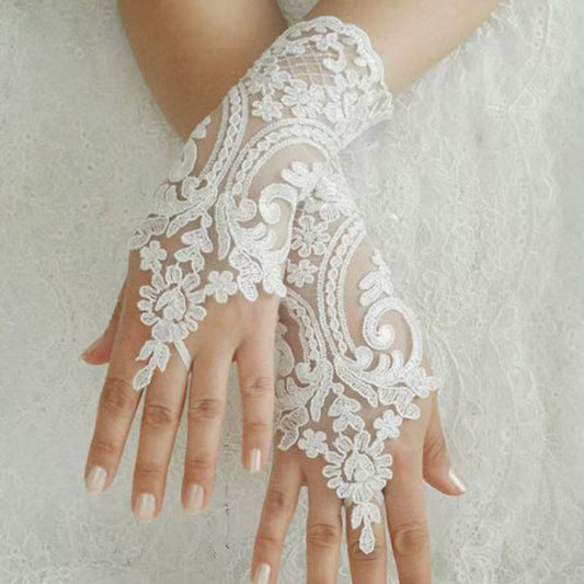 【Palace Elegance】French Baroque Embroidered Lace Bridal Gloves — Vintage Fingerless Wedding Wrist Cuffs