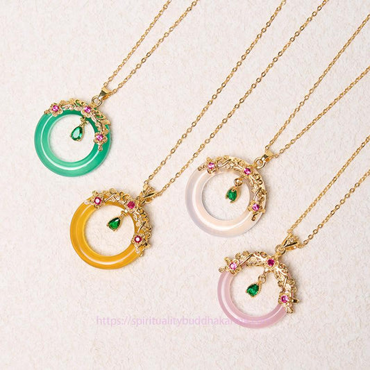 Goldene Energie Citrin Grüner Chalcedon Friedensschnalle Design Stärke Halskette Anhänger