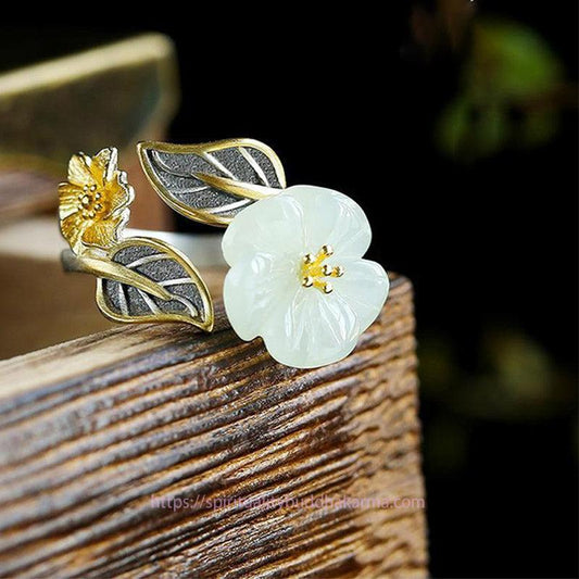 Jade  925 Silver Plated Copper White Jade Plum Flower Leaf Luck Ring