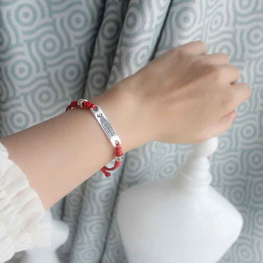 Altes tibetisch-buddhistisches Armband mit roter Schnur aus 925er Sterlingsilber – Symbol für Glück und Stärke