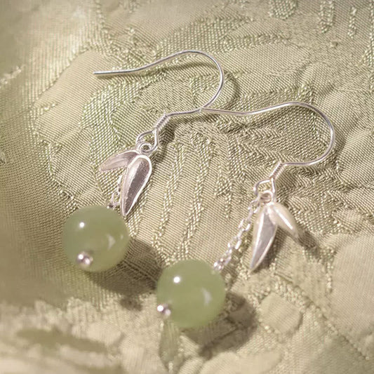 Jade-Ohrhänger aus 999er Sterlingsilber mit Hetian-Jade-Perle und Bambusblatt-Anhänger 