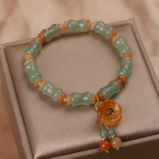 Jade-Armband mit Bambusblumenmuster