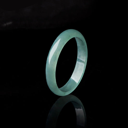 Bague de protection et de prospérité en jade naturel 