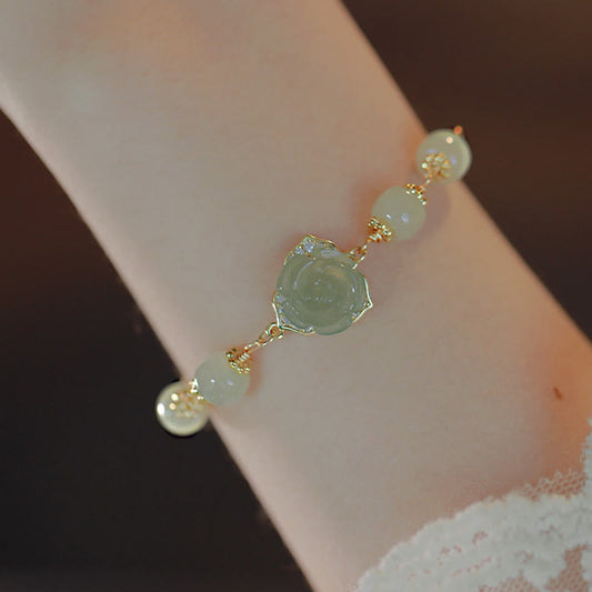 Jade-Armband mit Rosenblüte und 14-karätiger Goldplattierung
