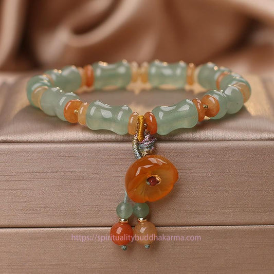 Jade-Armband mit Bambusblumenmuster