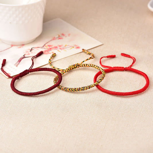 Alte tibetisch-buddhistische Tradition: Rotes Fadenarmband – Tibetisches Glücksarmband mit 3 Kombinationen
